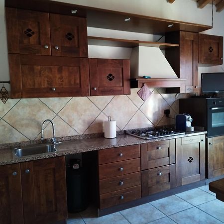 B&B I Ghiri Canzo Dış mekan fotoğraf